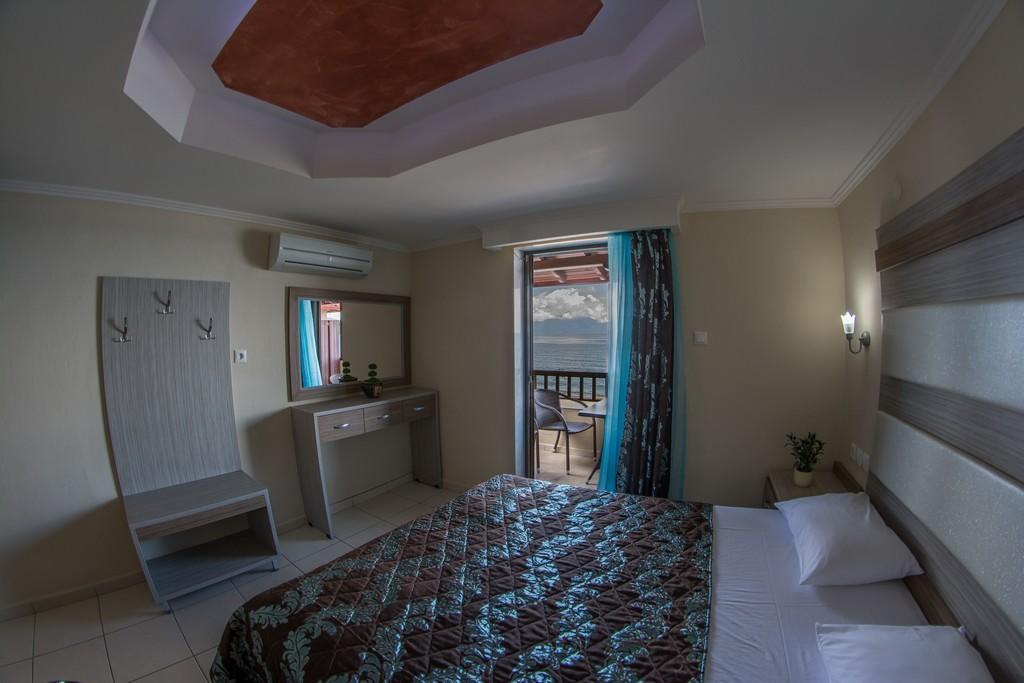 House Kostas On The Beach Sarti Exterior foto